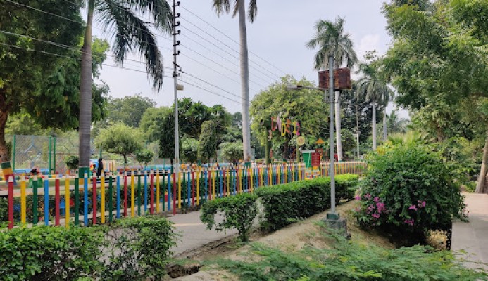  Save up to Rs 250 on bus tickets